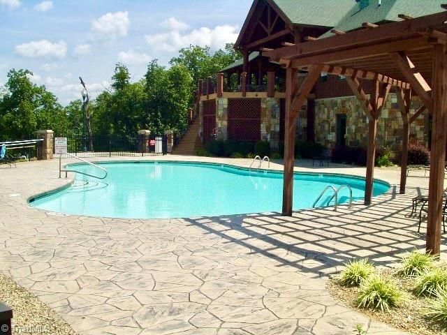 135 Boulder Ridge Drive, Denton, NC 27239