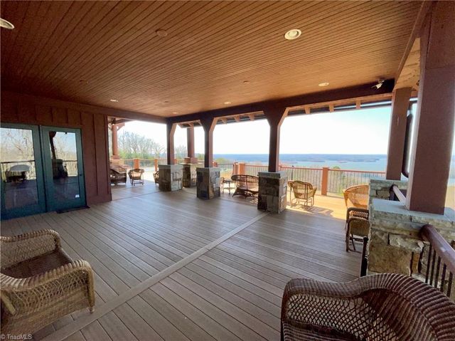 135 Boulder Ridge Drive, Denton, NC 27239