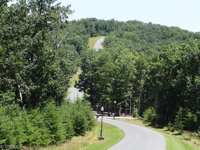 135 Boulder Ridge Drive, Denton, NC 27239