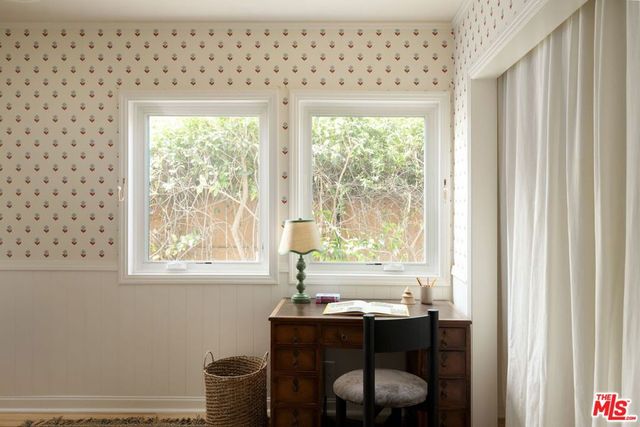 3351 Garden Avenue, Los Angeles, CA 90039
