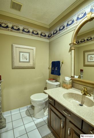 12357 Seward Street, Omaha, NE 68154