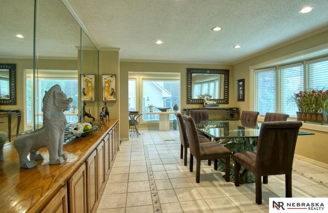 12357 Seward Street, Omaha, NE 68154