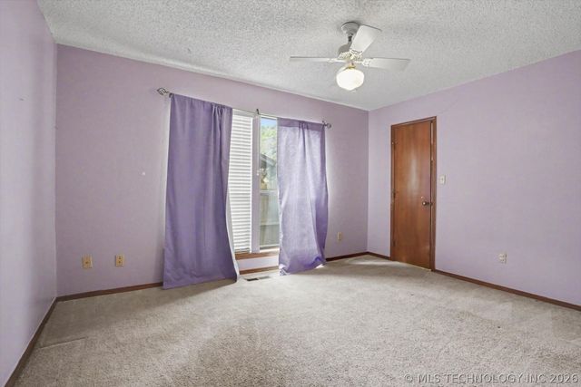 7932 S 85th East Avenue, Tulsa, OK 74133