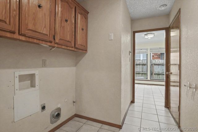 7932 S 85th East Avenue, Tulsa, OK 74133