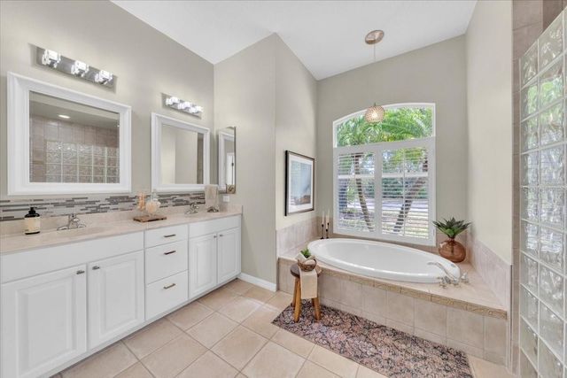 1310 BRAMBLING COURT, Bradenton, FL 34212