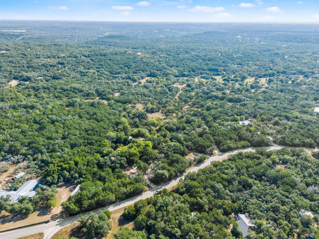 800 Todo LN, Driftwood, TX 78619