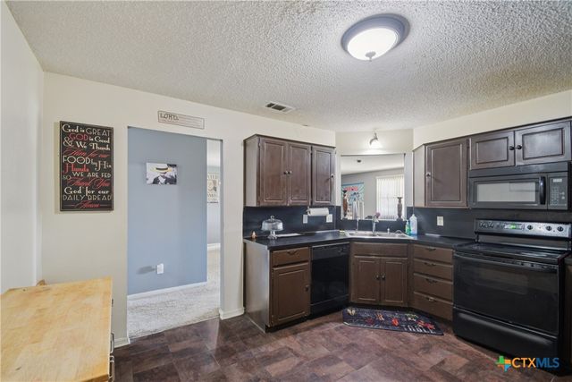 4400 Beach Ball Drive, Killeen, TX 76549