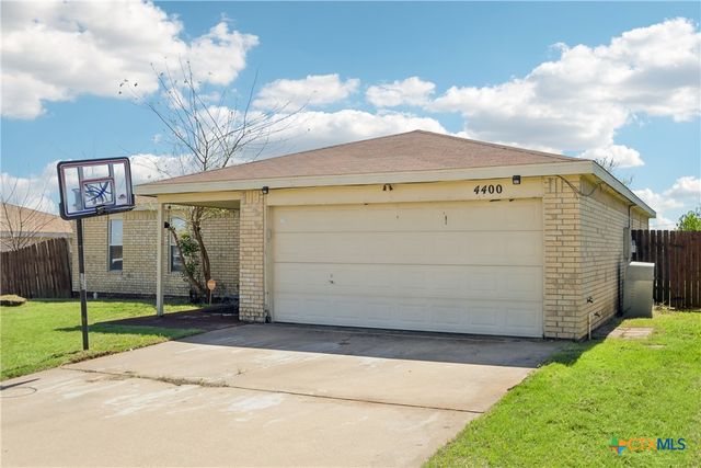 4400 Beach Ball Drive, Killeen, TX 76549