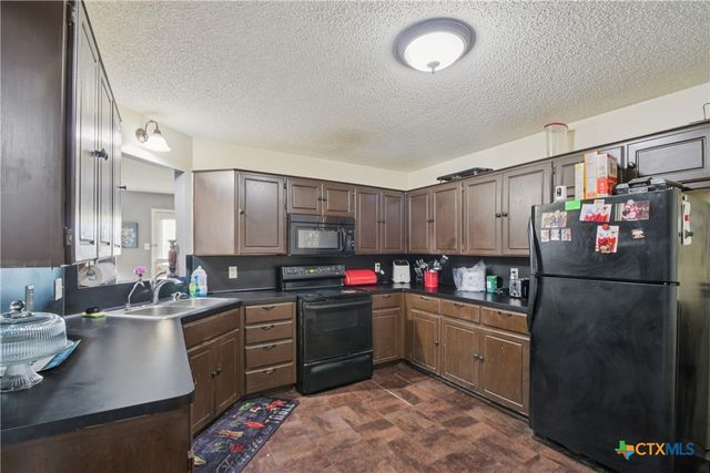 4400 Beach Ball Drive, Killeen, TX 76549