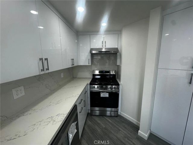 412 N Kenwood Street 301, Glendale, CA 91206