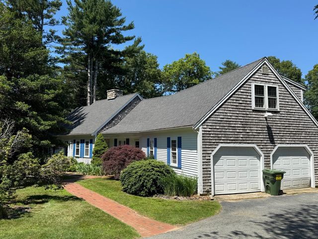 74 Holly Ridge Drive, Sandwich, MA 02563