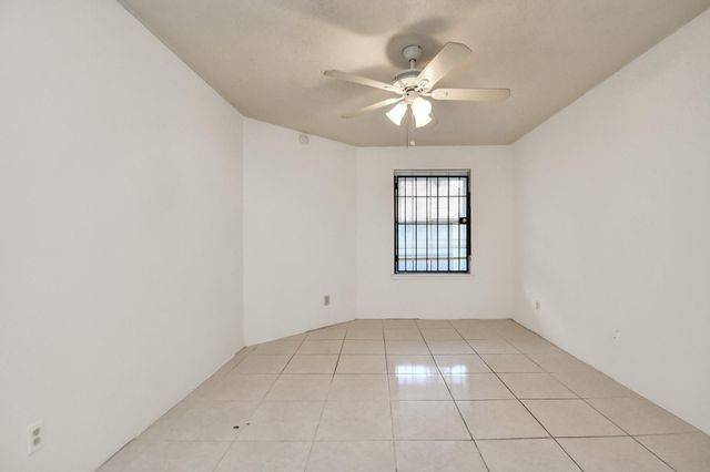 9700 Leawood Boulevard 1205, Houston, TX 77099