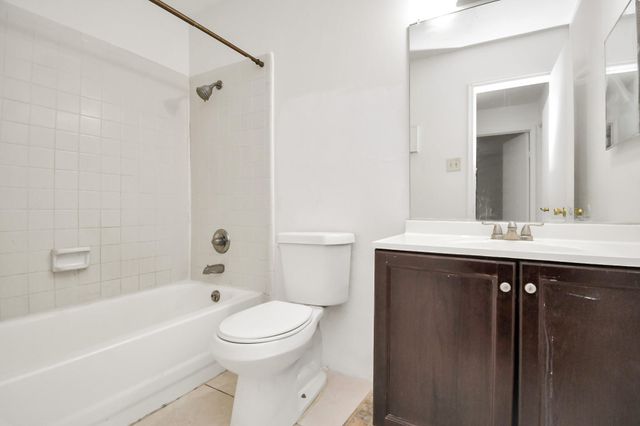 9700 Leawood Boulevard 1205, Houston, TX 77099