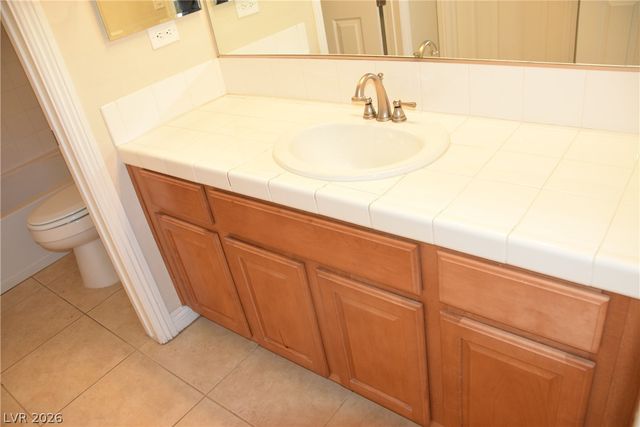 6904 Homing Pigeon Place, North Las Vegas, NV 89084