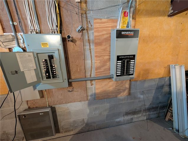 13 Canterbury Court, Bergen, NY 14416