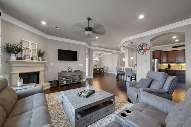 121 Dudley Road, Montgomery, TX 77356