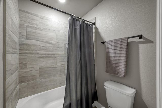 121 Dudley Road, Montgomery, TX 77356