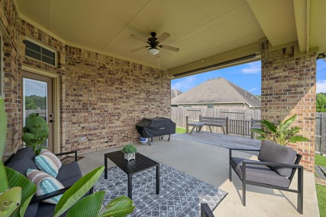 121 Dudley Road, Montgomery, TX 77356