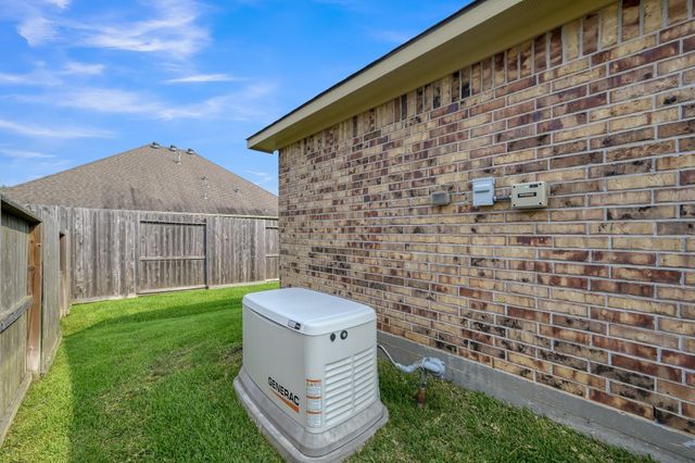121 Dudley Road, Montgomery, TX 77356