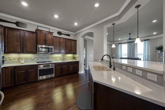 121 Dudley Road, Montgomery, TX 77356