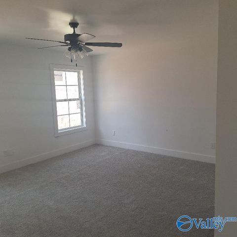 2005 Sunset Drive NW, Hartselle, AL 35640