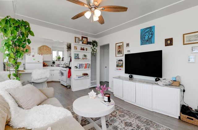 28 Chatsworth Blvd, San Diego, CA 92106