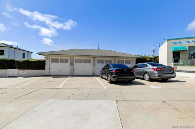 28 Chatsworth Blvd, San Diego, CA 92106