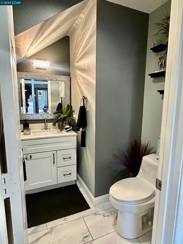 1505 Foxglove Pl, Richmond, CA 94806