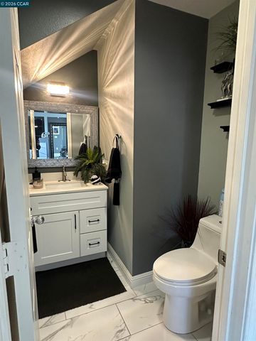 1505 Foxglove Pl, Richmond, CA 94806