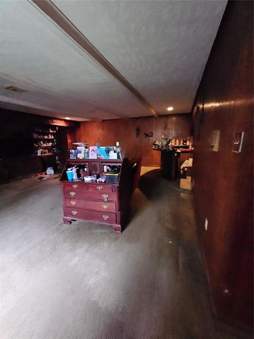 5022 Bretshire Drive, Houston, TX 77016