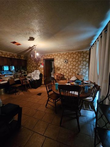 5022 Bretshire Drive, Houston, TX 77016