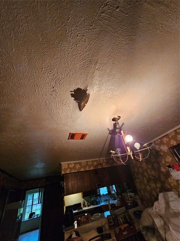 5022 Bretshire Drive, Houston, TX 77016