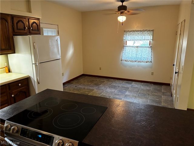 813-815 Washington St, Marietta, OH 45750
