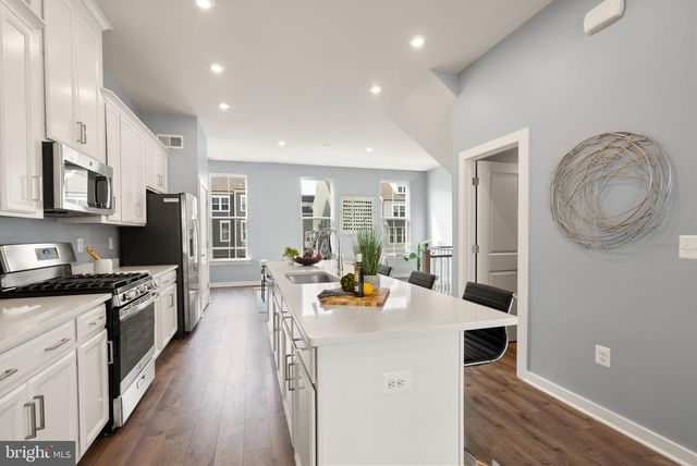 1719 BEECH LEAF ST, Dumfries, VA 22026