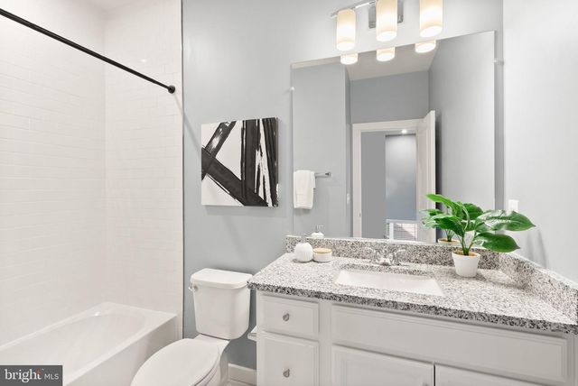 1719 BEECH LEAF ST, Dumfries, VA 22026