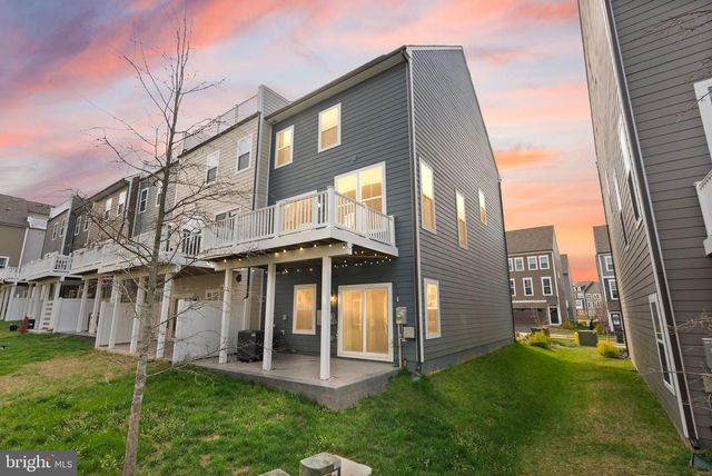 1719 BEECH LEAF ST, Dumfries, VA 22026