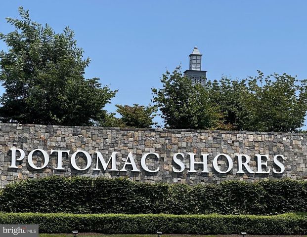 1719 BEECH LEAF ST, Dumfries, VA 22026