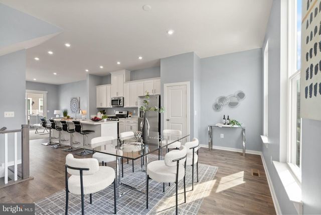 1719 BEECH LEAF ST, Dumfries, VA 22026