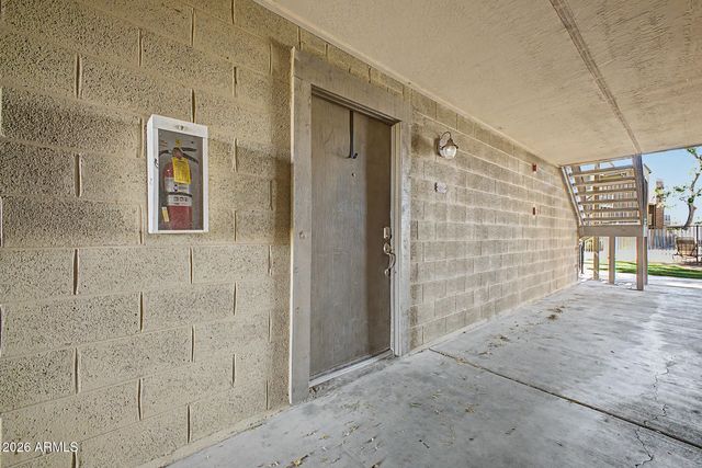 200 E SOUTHERN Avenue 136, Tempe, AZ 85282