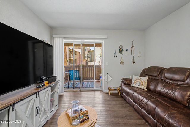 200 E SOUTHERN Avenue 136, Tempe, AZ 85282