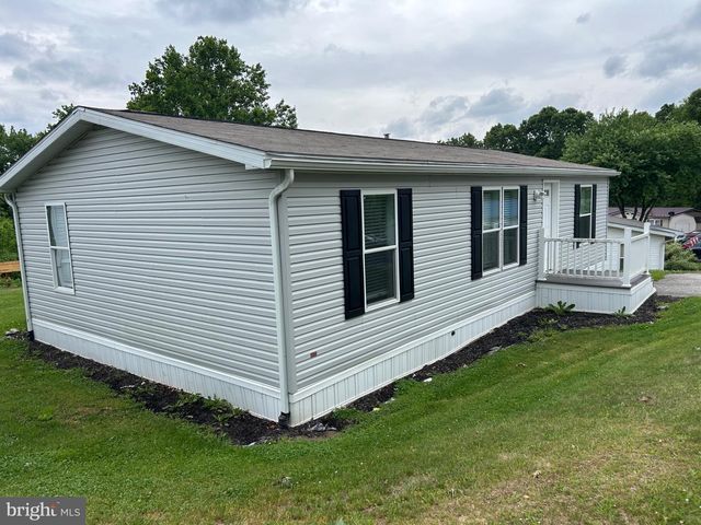 80 CHEYENNE DR, Windsor, PA 17366