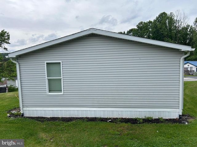 80 CHEYENNE DR, Windsor, PA 17366