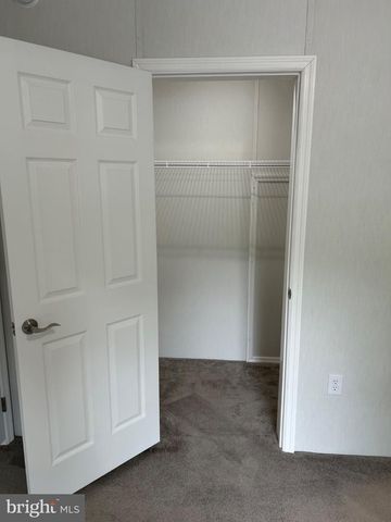 80 CHEYENNE DR, Windsor, PA 17366