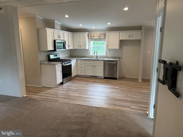 80 CHEYENNE DR, Windsor, PA 17366