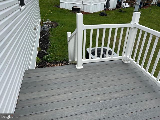 80 CHEYENNE DR, Windsor, PA 17366