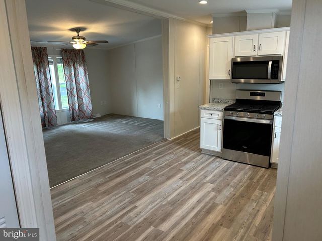80 CHEYENNE DR, Windsor, PA 17366
