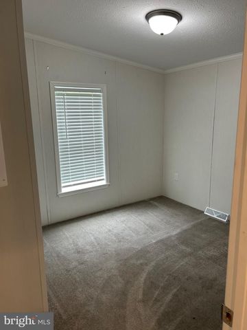 80 CHEYENNE DR, Windsor, PA 17366