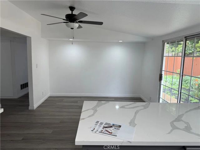 2435 W Broadway, Anaheim, CA 92804