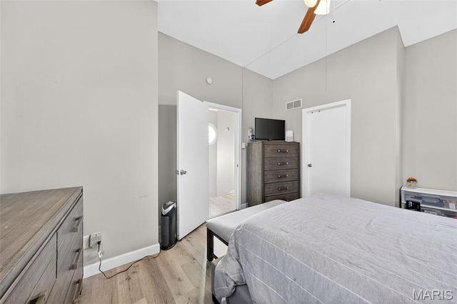 28 Columbus Square Drive, St Louis, MO 63101