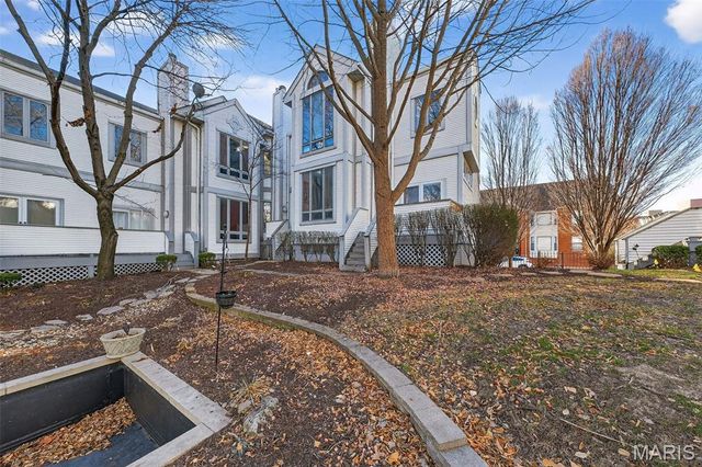 28 Columbus Square Drive, St Louis, MO 63101